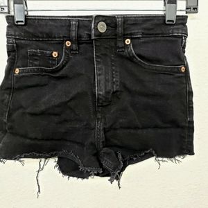 H&M Balck Denim Cutoff Jean Shorts Size 4